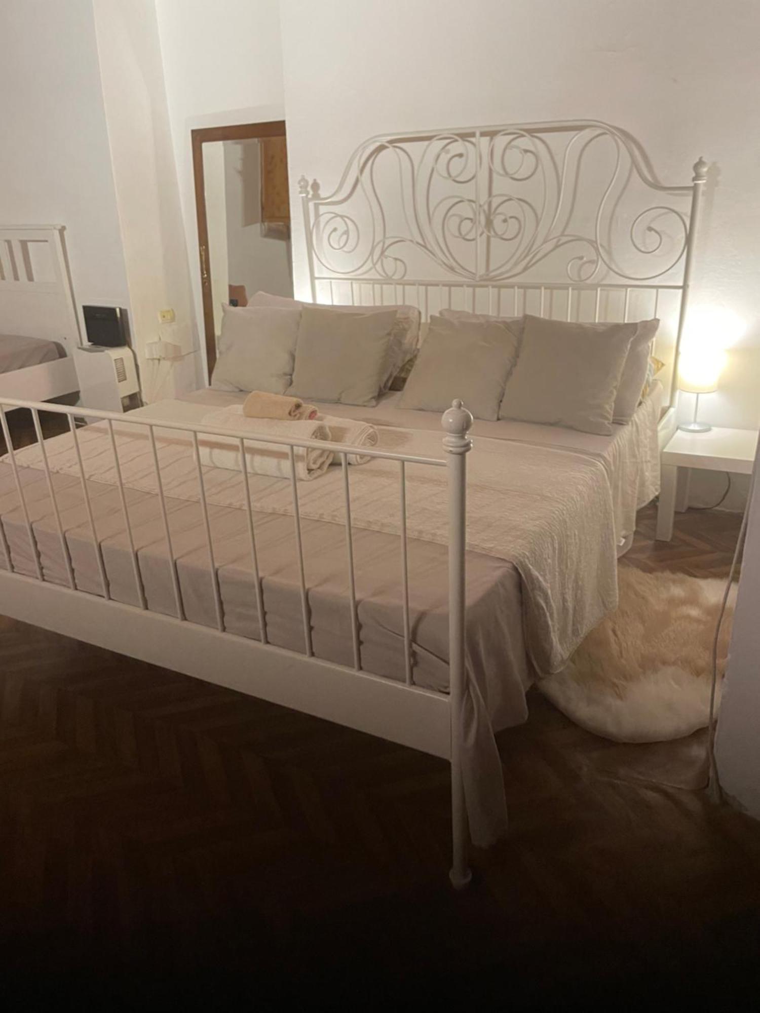 Flo Bed and Breakfast Florencia Exterior foto